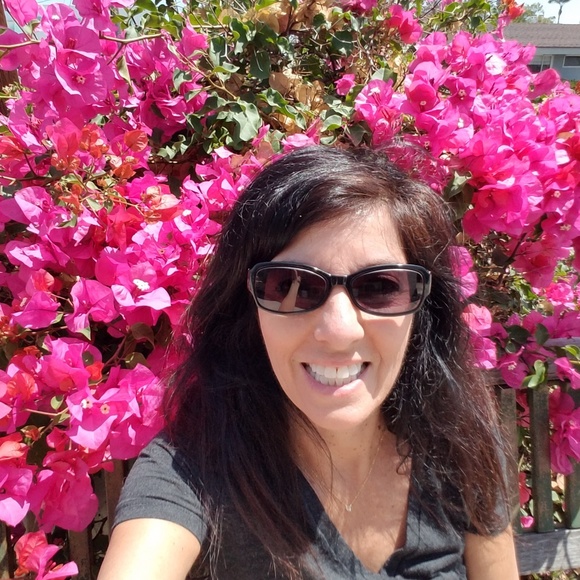 Meet your Posher, Patricia - Picture 1 of 1